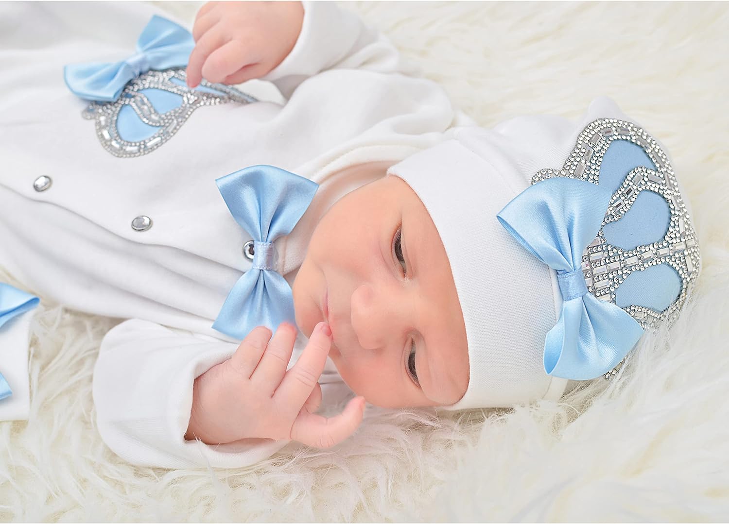 طقم ملابس للأولاد حديثي الولاد - مراجعة Baby Products Gift Set وسعره